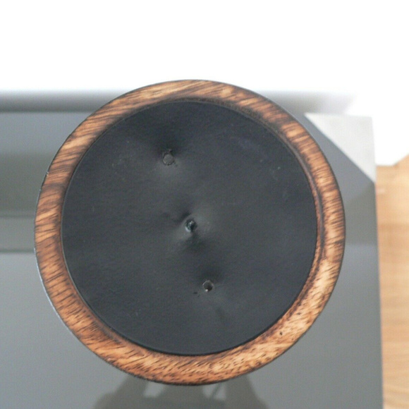 Anthropologie Carved Leaf Wood Candle Holder Made in New Zealand - Picture 5 of 6